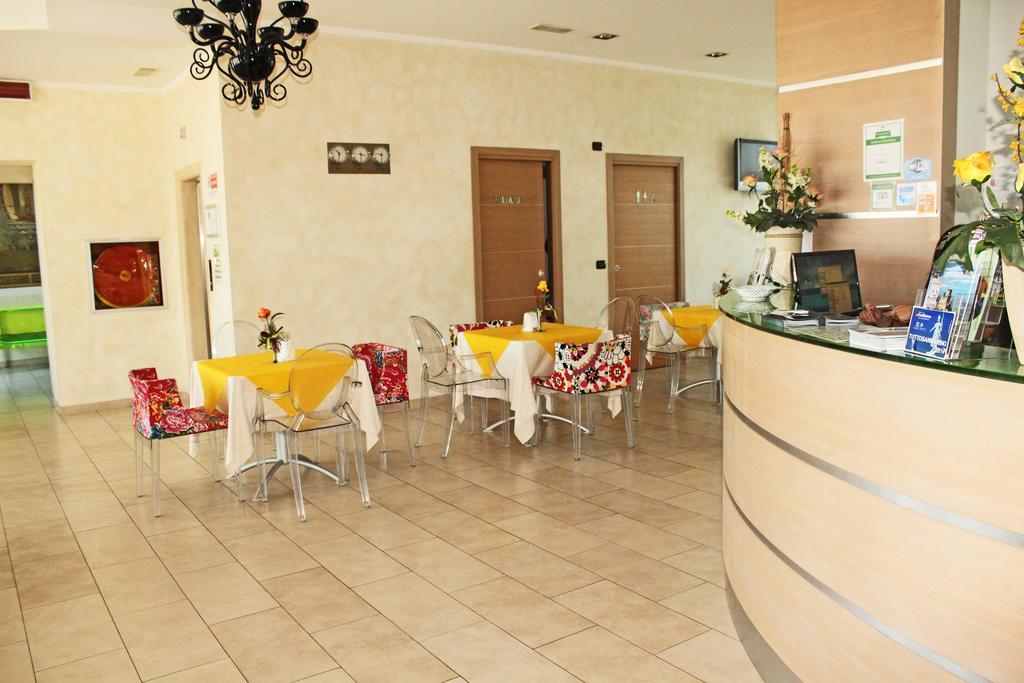 Hotel Il Monte Serravalle Kültér fotó