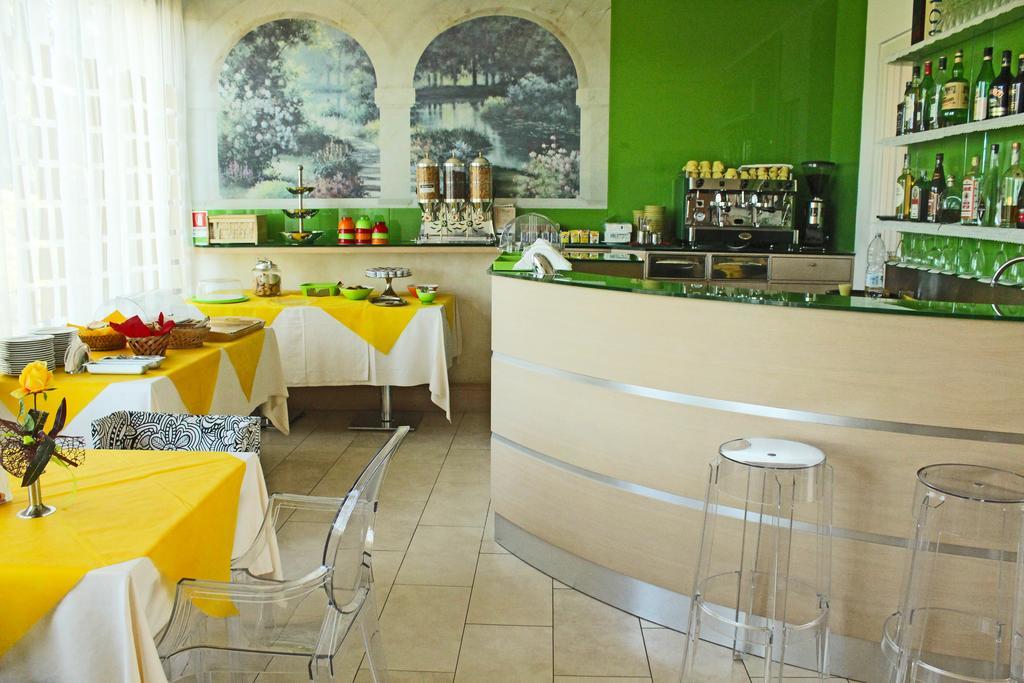 Hotel Il Monte Serravalle Kültér fotó